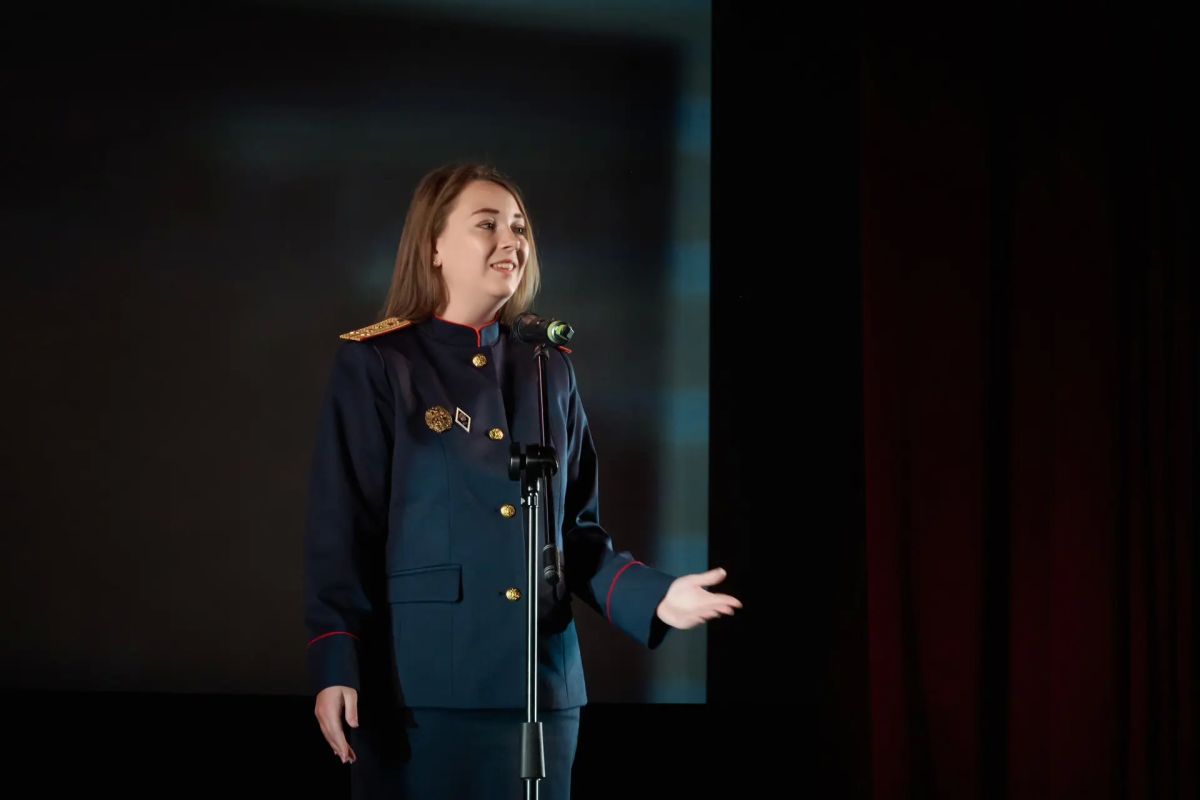 Сотрудники Главного следственного управления — победители и призеры второго этапа Всероссийского конкурса художественной самодеятельности СК России по СФО Сотрудники Главного следственного управления — победители и призеры второго этапа Всероссийского конкурса художественной самодеятельности СК России по СФО