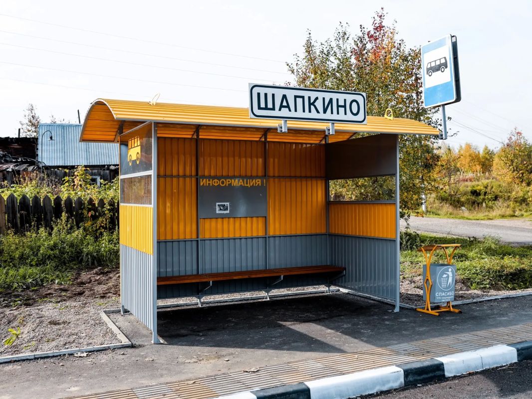 Дорожники отремонтировали транзит по посёлку Шапкино в Енисейском округе Дорожники отремонтировали транзит по посёлку Шапкино в Енисейском округе