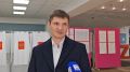Герой России Николай Евдокимов проголосовал на своем избирательном участке в городе Назарово