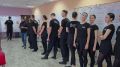 Ансамбль «Енисейские Зори» голосует в полном составе до репетиции!