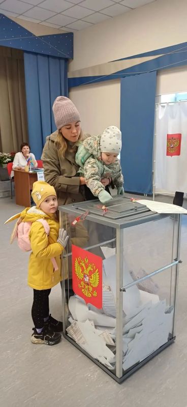 Сегодня, нет ничего важнее, чем сделать свой выбор здесь, на родной земле Сегодня, нет ничего важнее, чем сделать свой выбор здесь, на родной земле