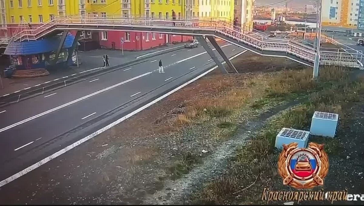 Toyota сбила двух 13-летних девочек в Норильске