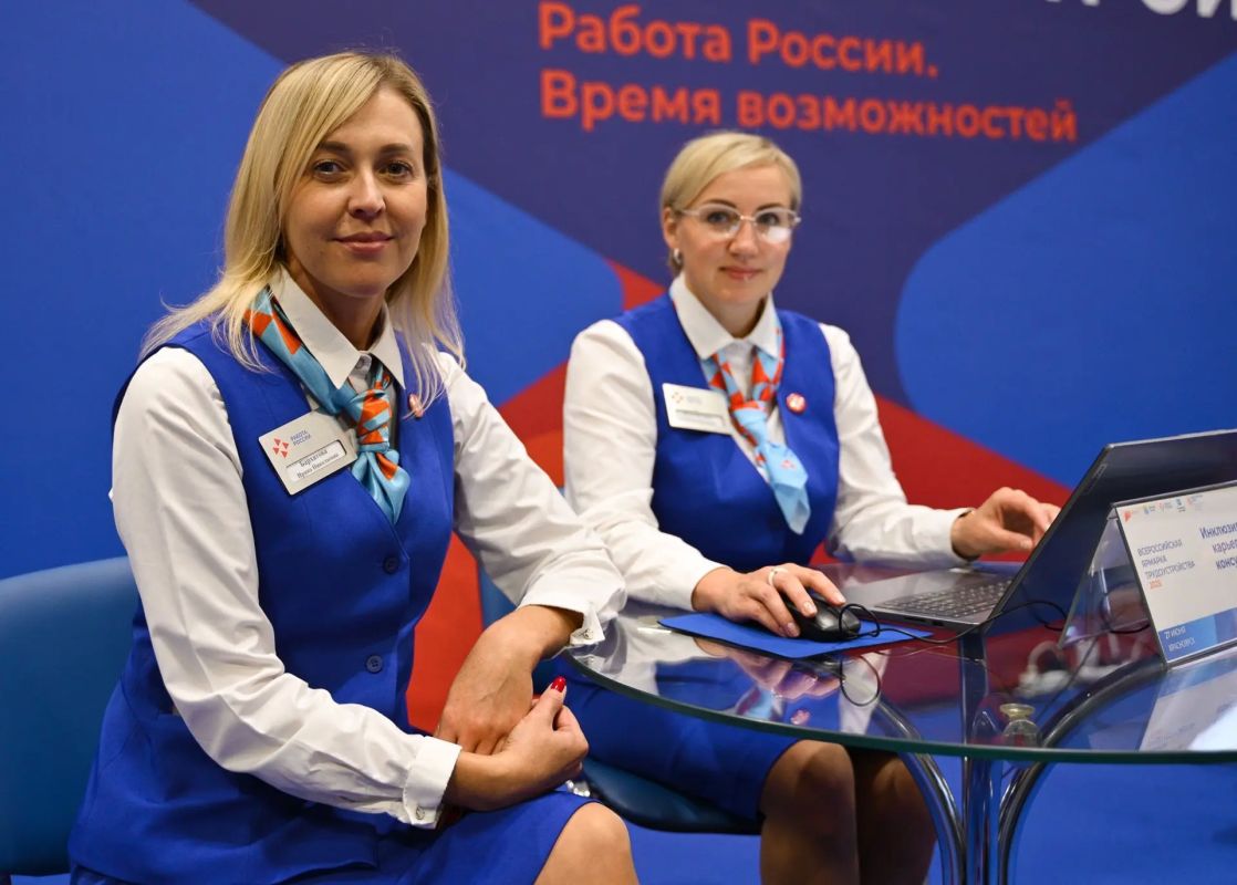 Жительницы Красноярска и других территорий края могут бесплатно освоить новую специальность перед выходом из декрета