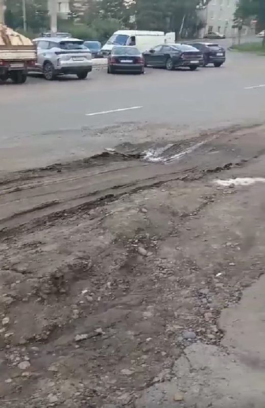 «Маломобильные не могут залезть в автобус»