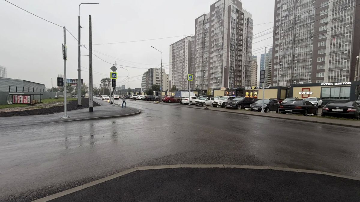 На пересечении Петра Ломако и Петра Подзолкова завершают основной объём работ На пересечении Петра Ломако и Петра Подзолкова завершают основной объём работ