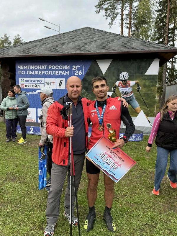 Андрей Кузнецов – бронзовый призер чемпионата России по лыжным гонкам Андрей Кузнецов – бронзовый призер чемпионата России по лыжным гонкам