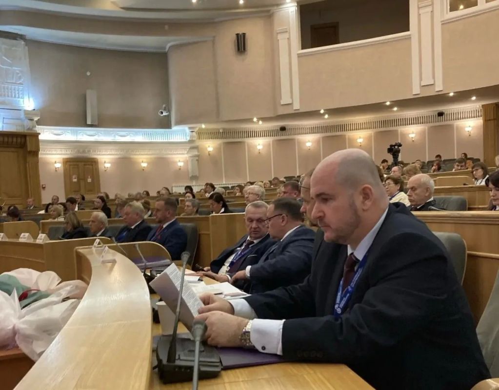 Сегодня руководитель архивного агентства Красноярского края А.Б. Казицин принял участие в заседании Совета по архивному делу при Федеральном архивном агентстве Сегодня руководитель архивного агентства Красноярского края А.Б. Казицин принял участие в заседании Совета по архивному делу при Федеральном архивном агентстве
