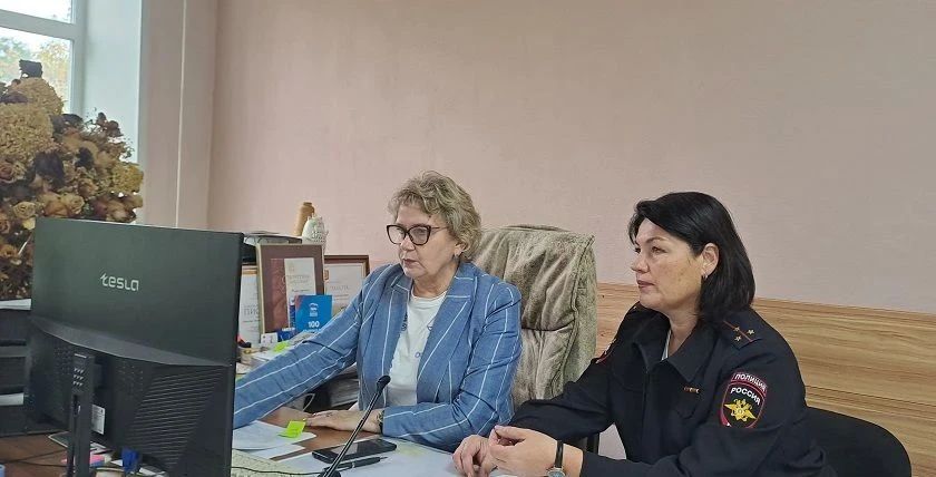 Единый день БДД в Назаровском округе начался с видеоконференции Единый день БДД в Назаровском округе начался с видеоконференции