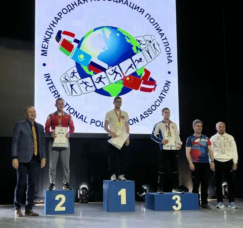 Красноярские полиатлонисты завоевали медали чемпионата и первенства мира Красноярские полиатлонисты завоевали медали чемпионата и первенства мира
