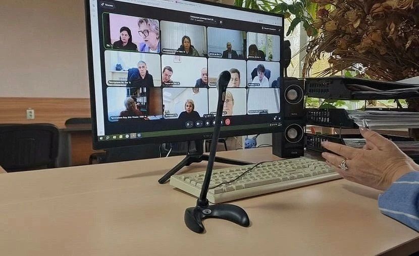 Единый день БДД в Назаровском округе начался с видеоконференции