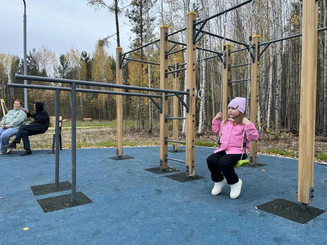 В Кодинске состоялось открытие сразу двух скверов! В Кодинске состоялось открытие сразу двух скверов!