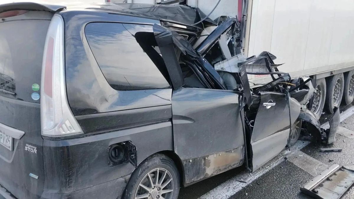 В Емельяновском округе полиция выясняет обстоятельства смертельной аварии В Емельяновском округе полиция выясняет обстоятельства смертельной аварии