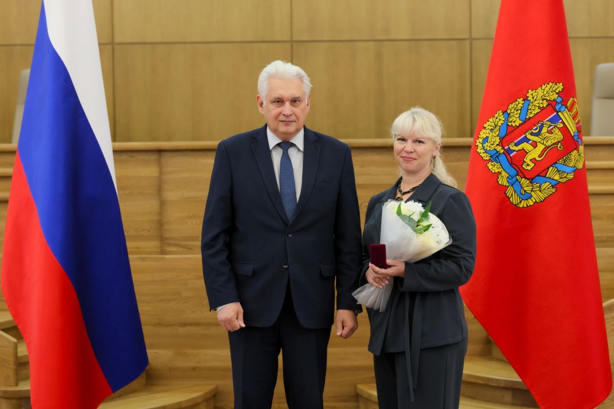 Сегодня в Большом зале Правительства края состоялась торжественная церемония награждения