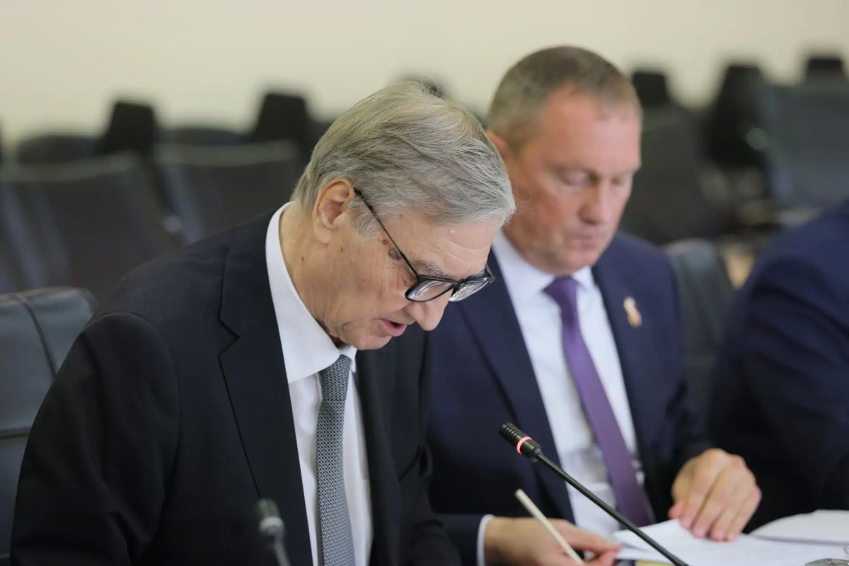 В Красноярске прошла встреча с членами Президиума Совета муниципальных образований Красноярского края В Красноярске прошла встреча с членами Президиума Совета муниципальных образований Красноярского края