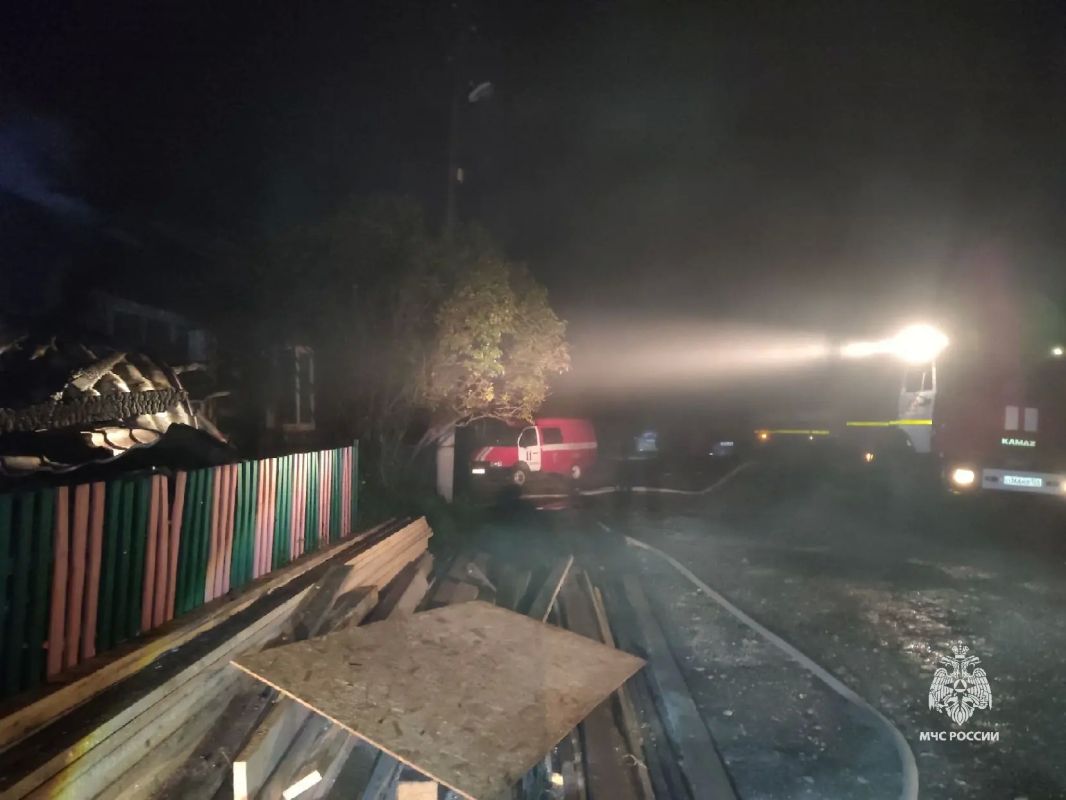 Двое людей погибли на пожаре в Шушенском округе Двое людей погибли на пожаре в Шушенском округе