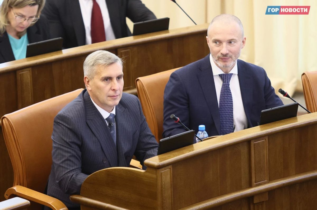 Алексей Додатко остаётся во главе краевого парламента — депутаты поддержали его единогласно Алексей Додатко остаётся во главе краевого парламента — депутаты поддержали его единогласно