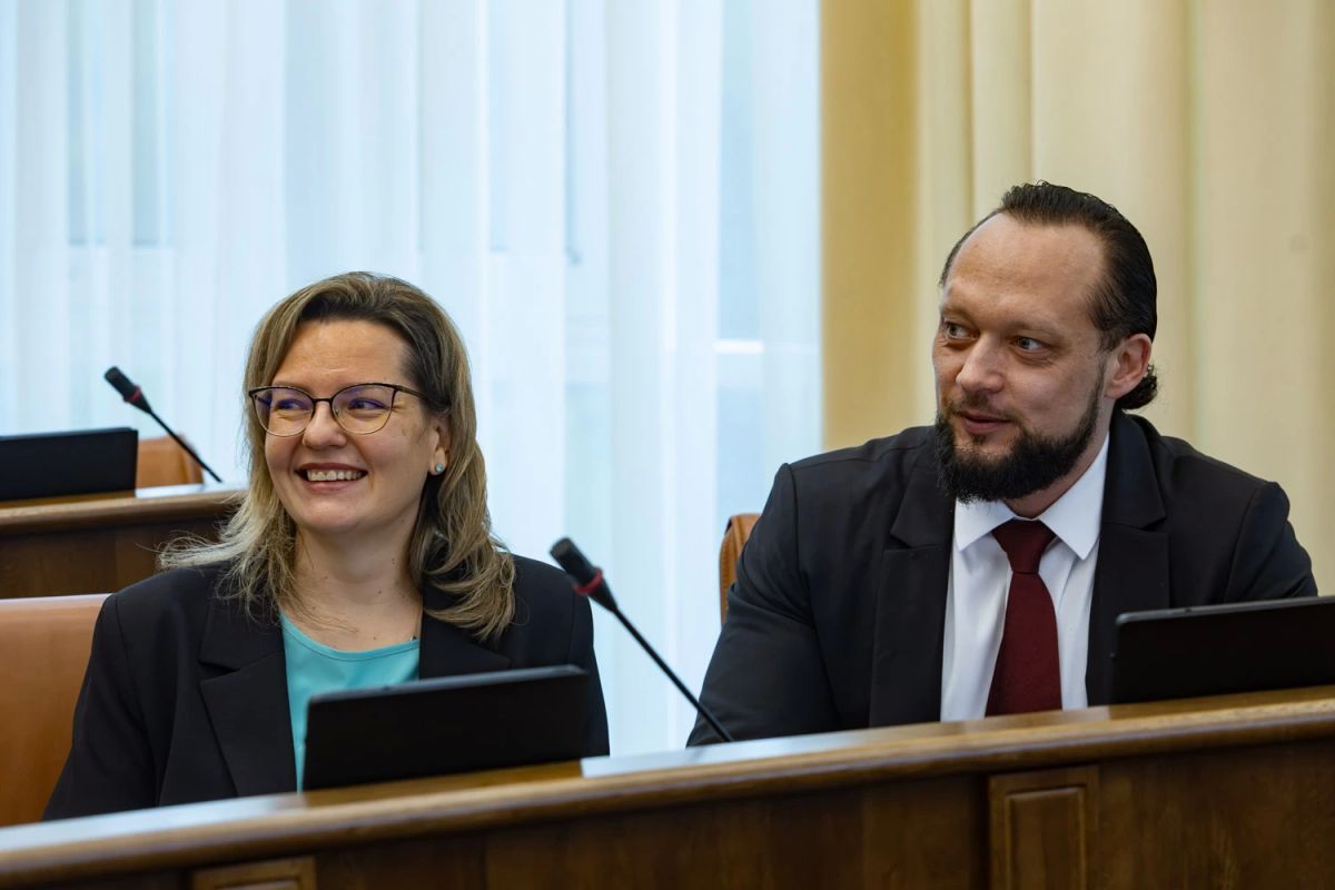 Состоялась первая сессия нового созыва краевого парламента Состоялась первая сессия нового созыва краевого парламента