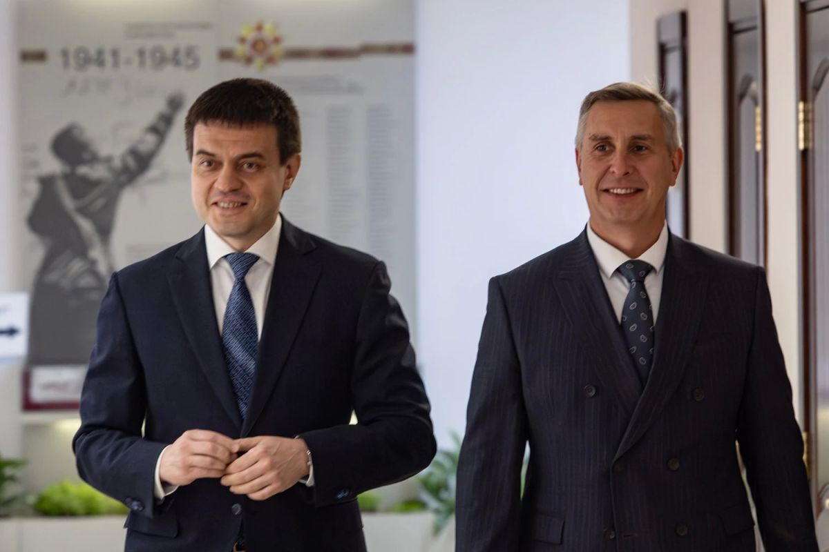 Состоялась первая сессия нового созыва краевого парламента