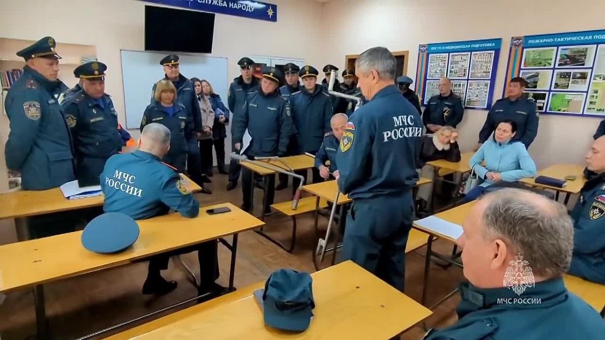 Руководство Главного управления провело выездное совещание в пожарно-спасательной части