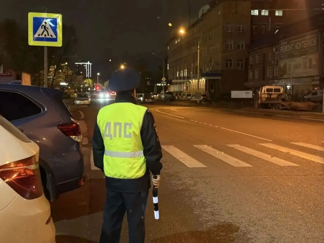 Безопасность на пешеходных переходах: итоги рейда Госавтоинспекции в Красноярске Безопасность на пешеходных переходах: итоги рейда Госавтоинспекции в Красноярске
