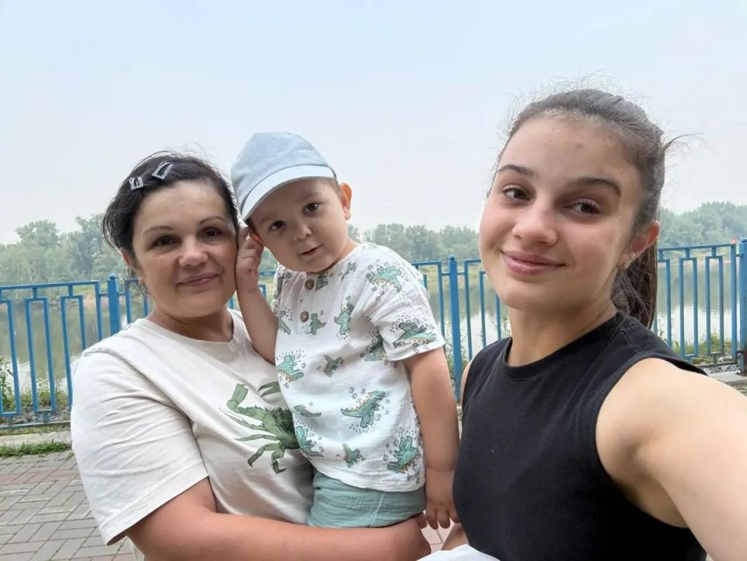 4 октября отмечаем День тяжёлой атлетики и знакомим вас с Елизаветой Жаткиной 4 октября отмечаем День тяжёлой атлетики и знакомим вас с Елизаветой Жаткиной