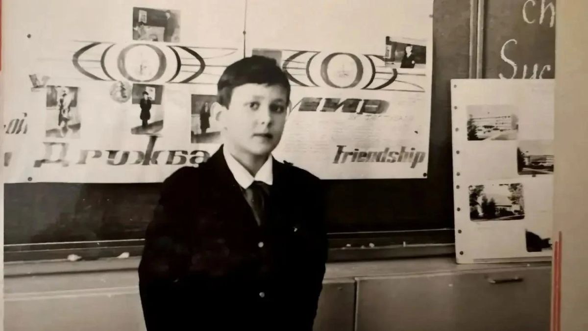Сергей Верещагин: Это фото было сделано после олимпиады по немецкому языку, тогда я взял первое место