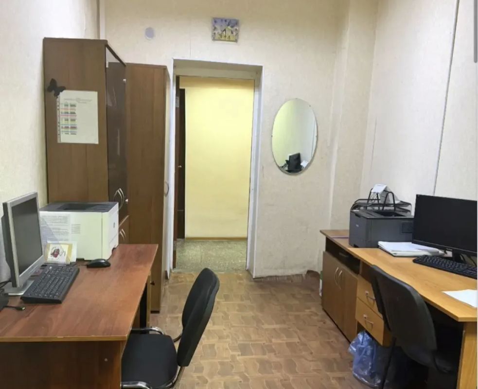 Драка в отделе полиции: жительнице Ачинска вынесен приговор за нападение на инспекторов ПДН