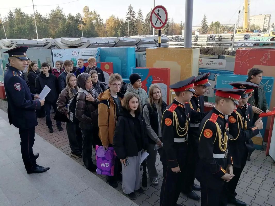 «Полицейская академия»: первый день в «Зелёных Горках» «Полицейская академия»: первый день в «Зелёных Горках»