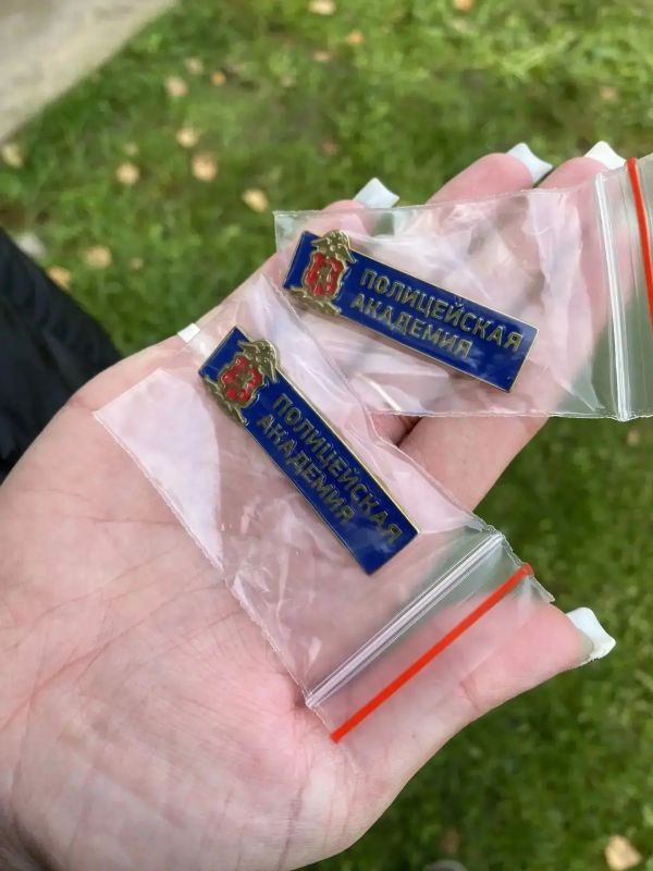«Полицейская академия»: первый день в «Зелёных Горках» «Полицейская академия»: первый день в «Зелёных Горках»