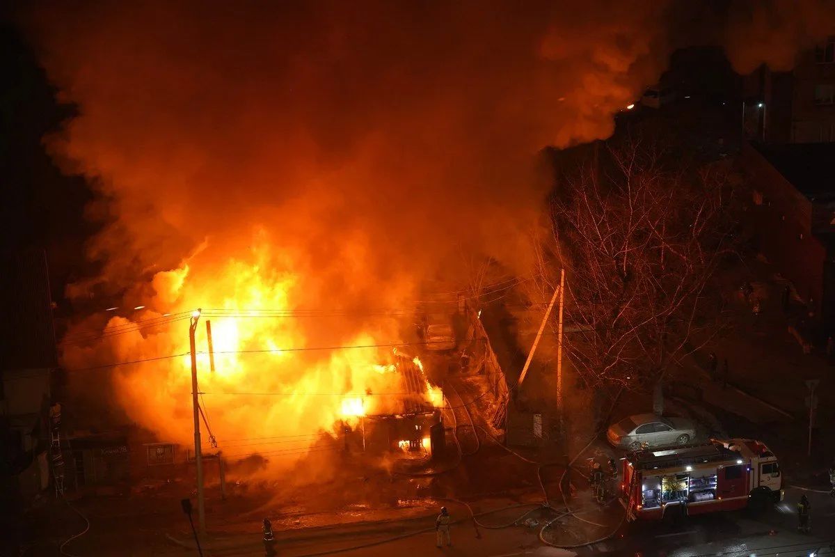 В Красноярском крае после гибели ребенка на пожаре заведено уголовное дело по признакам преступления, предусмотренного ст. 109 УК РФ (причинение смерти по неосторожности)