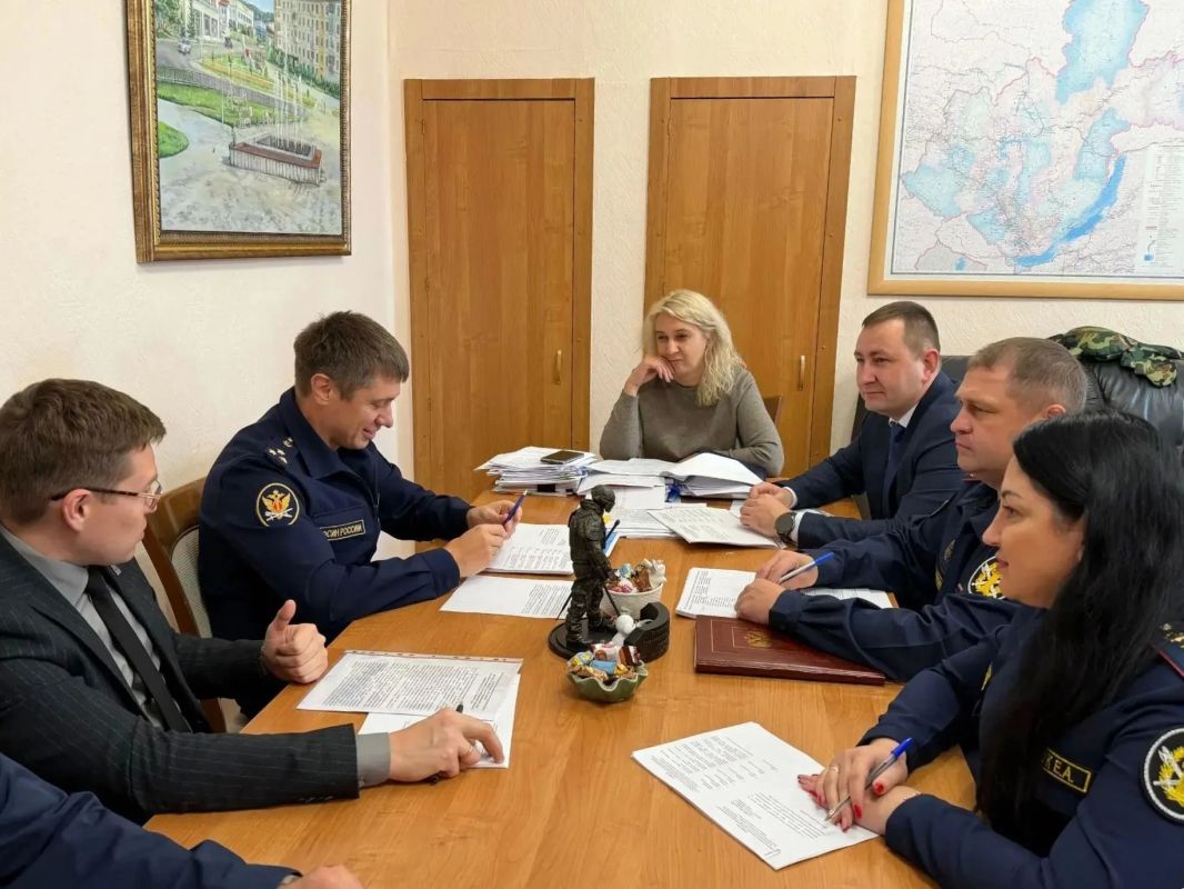Руководство ГУФСИН и Иркутской области обсудили вопросы сотрудничества и взаимодействия