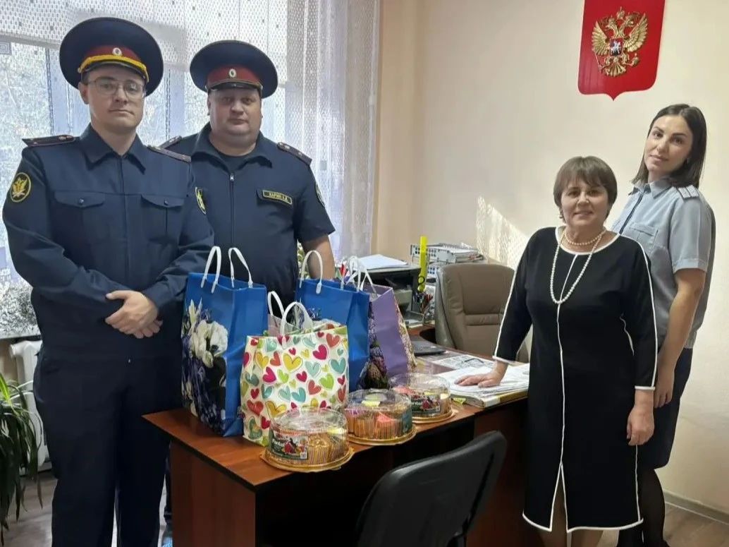Сотрудники ИК-42 приняли участие в благотворительной акции «Портфель добра»