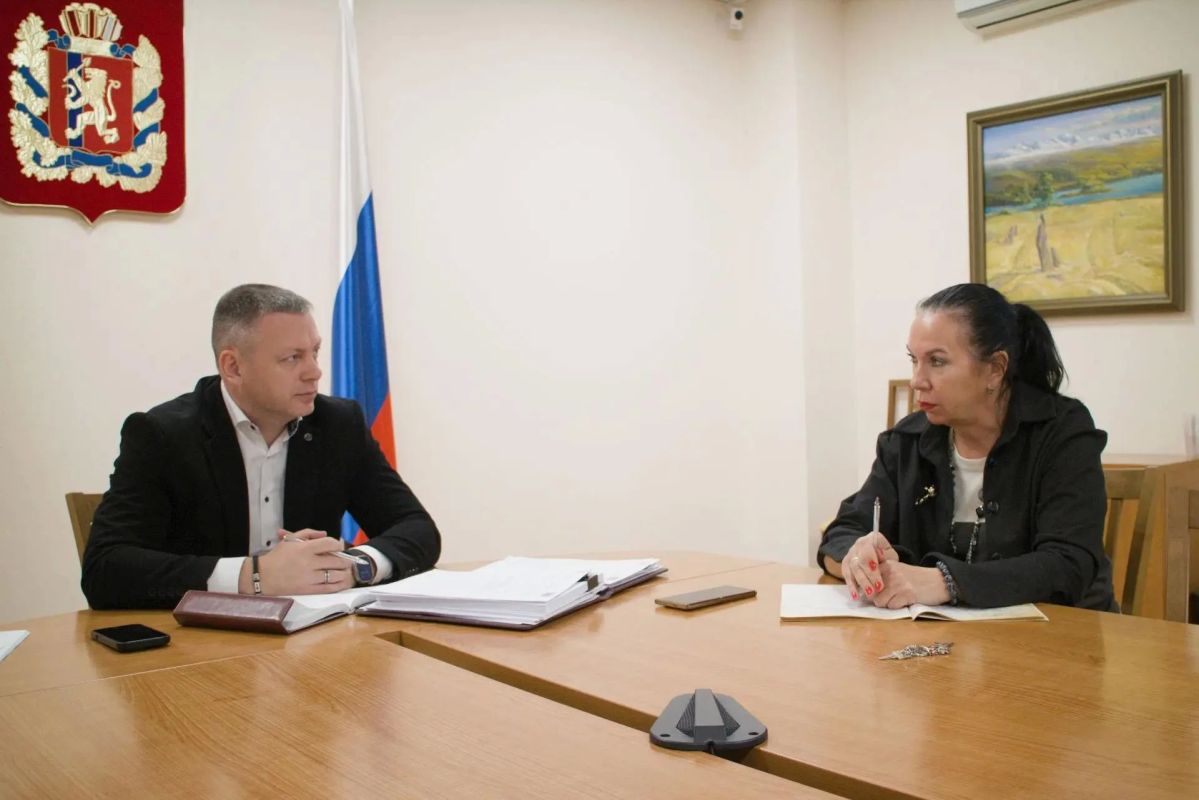 Краевые депутаты приняли участие в работе над федеральным бюджетом Краевые депутаты приняли участие в работе над федеральным бюджетом
