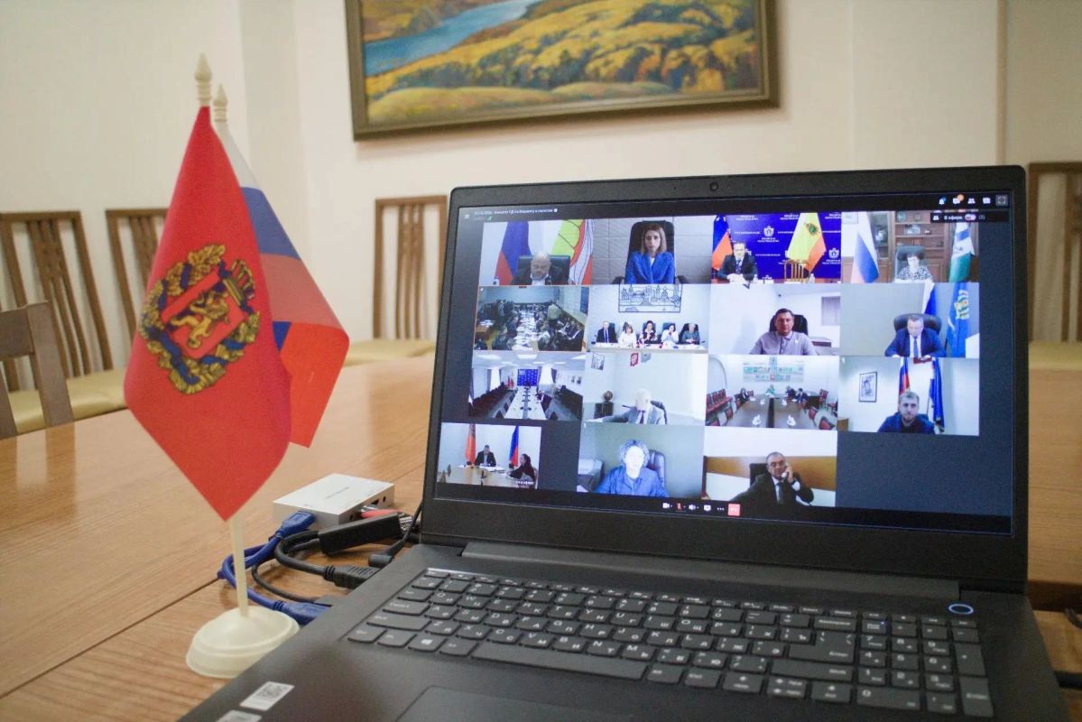 Краевые депутаты приняли участие в работе над федеральным бюджетом Краевые депутаты приняли участие в работе над федеральным бюджетом