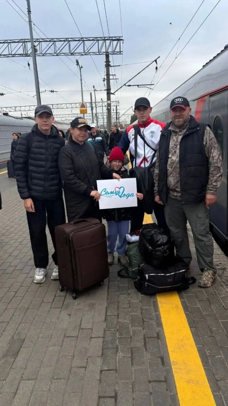 В Москве наградили победителей Всероссийского конкурса «Семья года-2026» В Москве наградили победителей Всероссийского конкурса «Семья года-2026»