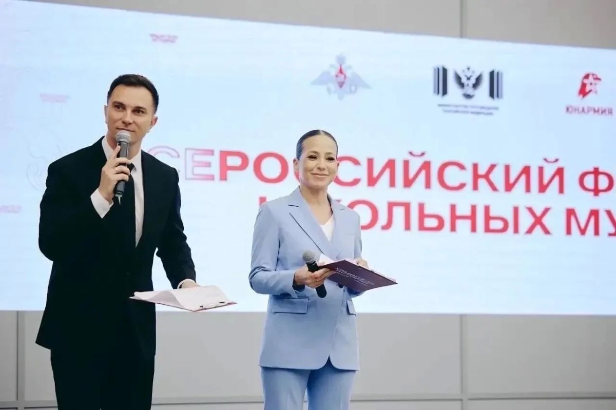 Память жива. Школьный музей боевой славы «Память» первичного отделения Тейской школа № 3 прошел строгий конкурс отбор в проекте Движения Первых «Память жива» и удостоился чести представить Красноярский край на Всероссийском...