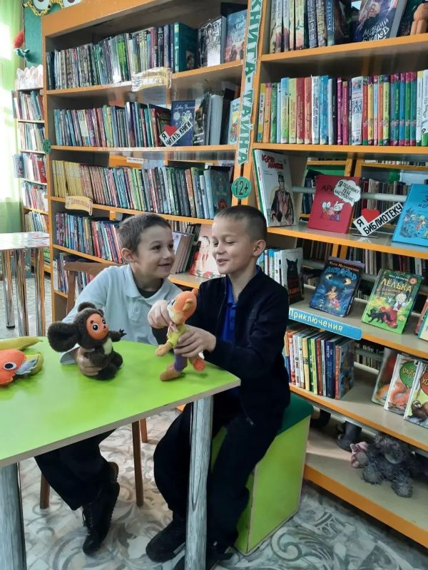 Первое знакомство с книжным домом Первое знакомство с книжным домом