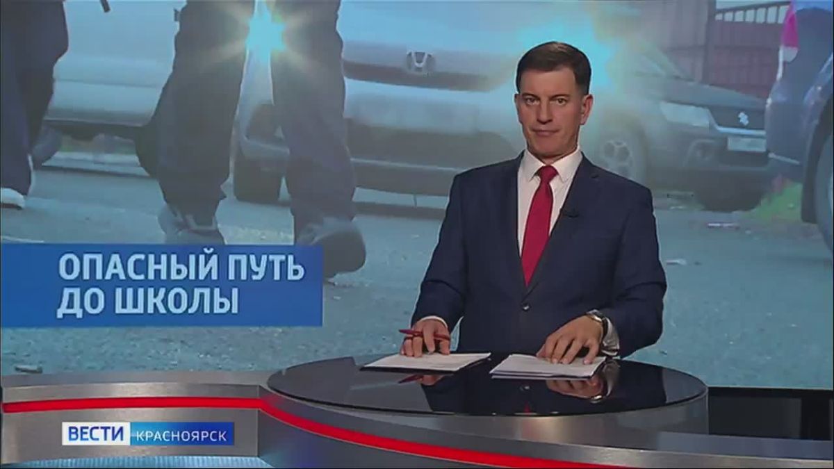 В микрорайоне Покровский дети ходят в школу сквозь поток машин