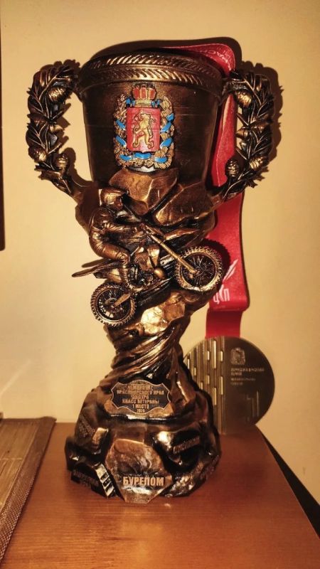 Сотрудник краевого ЭКЦ — чемпион Красноярского края по эндуро! Сотрудник краевого ЭКЦ — чемпион Красноярского края по эндуро!
