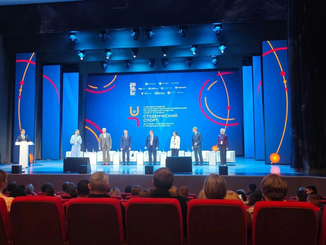 Наука и студенческий спорт: в Красноярске стартовала международная конференция! Наука и студенческий спорт: в Красноярске стартовала международная конференция!