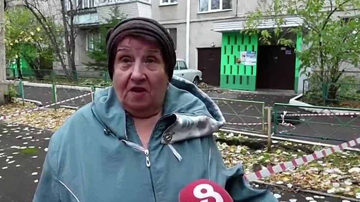 ОДНА ЯМА, ДВЕ ЖЕРТВЫ: КТО БУДЕТ ЧИНИТЬ ПРОВАЛ НА УЛИЦЕ ПРОЛЕТАРСКОЙ В КРАСНОЯРСКЕ?
