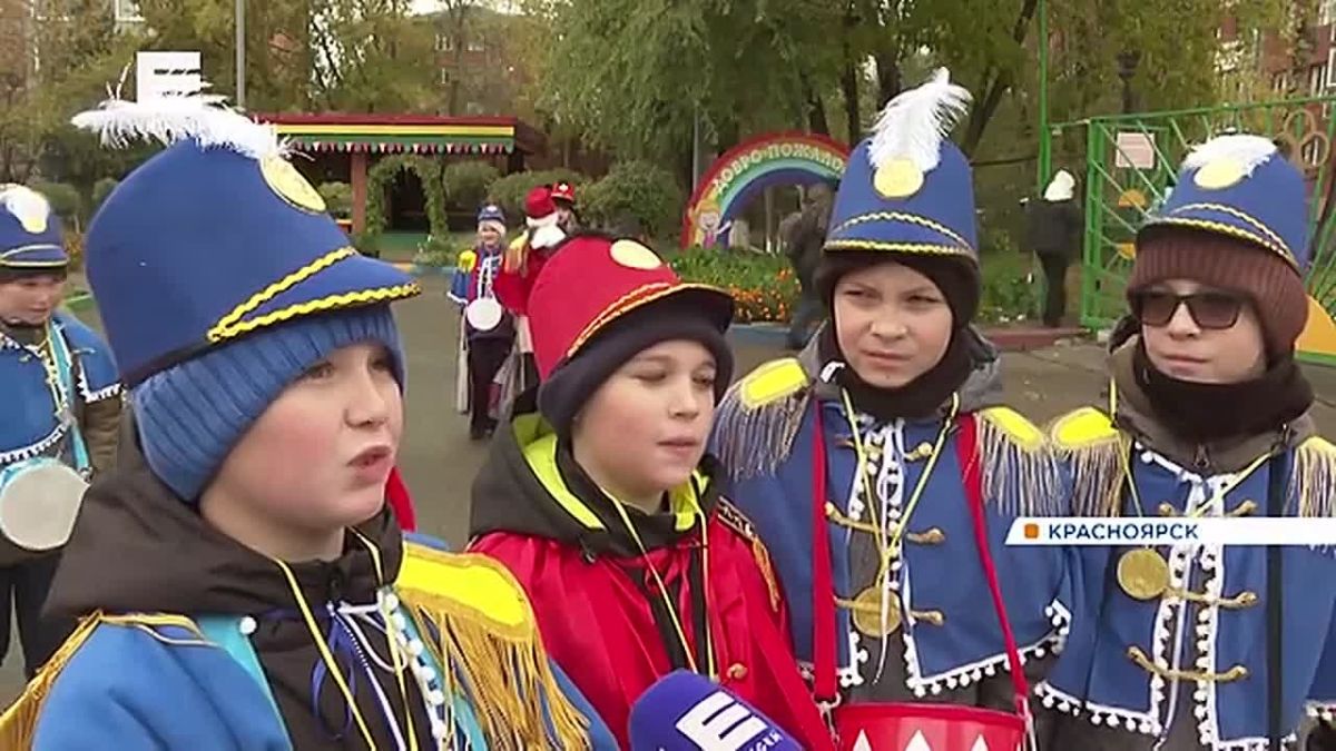 Красноярские малыши воссоздали Бородинское сражение в садике