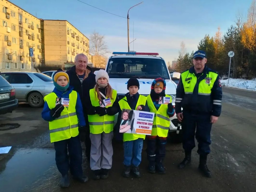 ПРИСТЕГНИ СЕБЯ И РЕБЕНКА: в Кежемском округе автоинспекторы напомнили водителям о безопасности детей