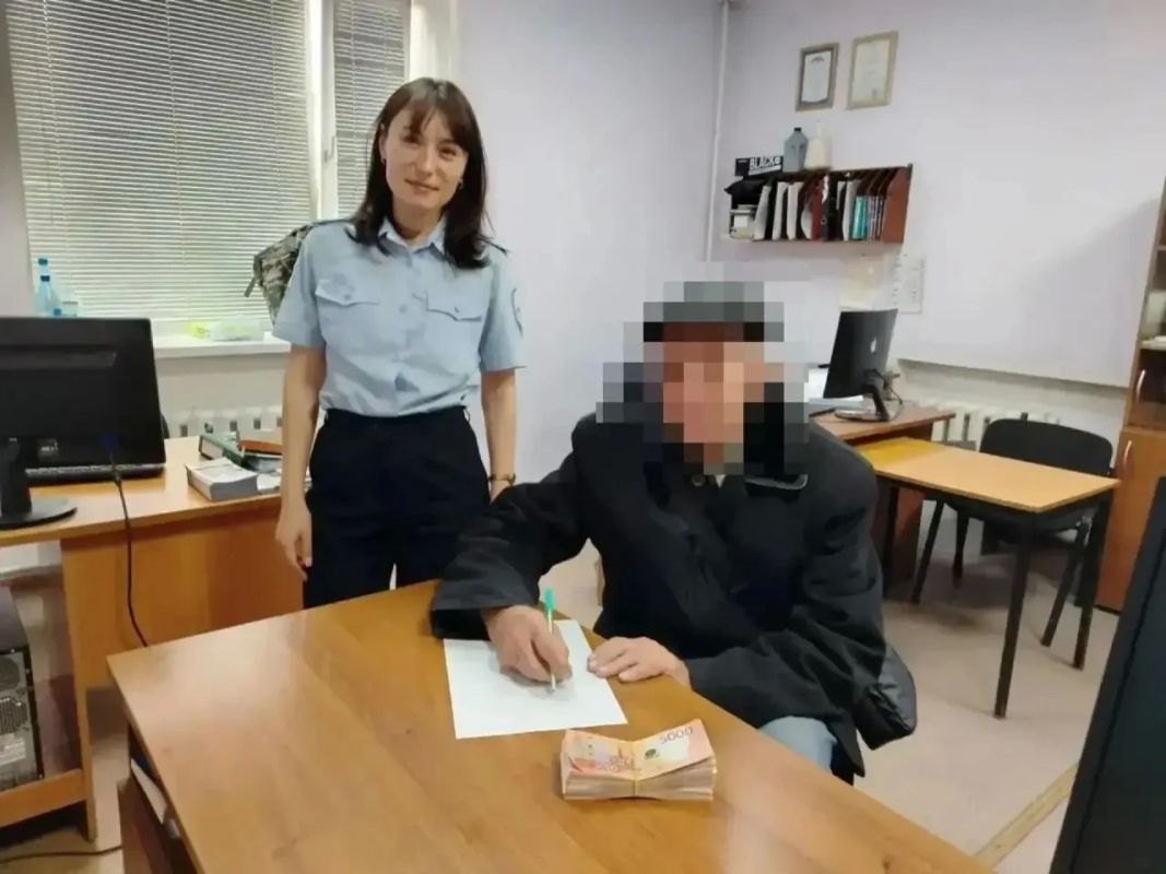 Мать красноярского курьера мошенников взяла кредит для обманутого дедушки