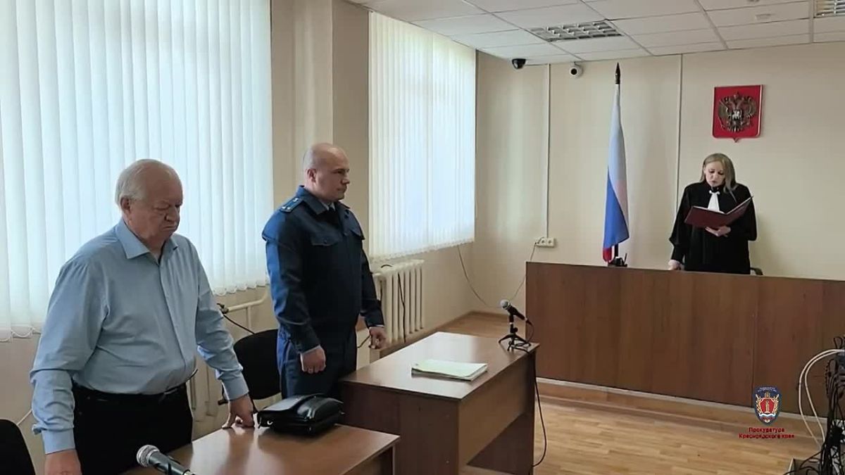 Камера с комфортом: адвокат пообещал особые условия в СИЗО за миллион, но получил уголовное дело