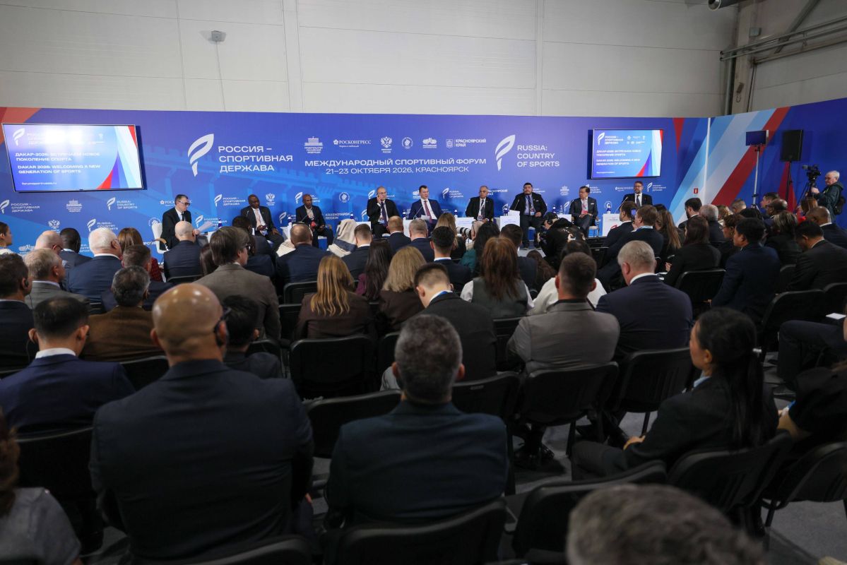 Михаил Дегтярёв: На международном спортивном форуме в Красноярске провел сессию «Дакар-2026: встречаем новое поколение спорта» Михаил Дегтярёв: На международном спортивном форуме в Красноярске провел сессию «Дакар-2026: встречаем новое поколение спорта»