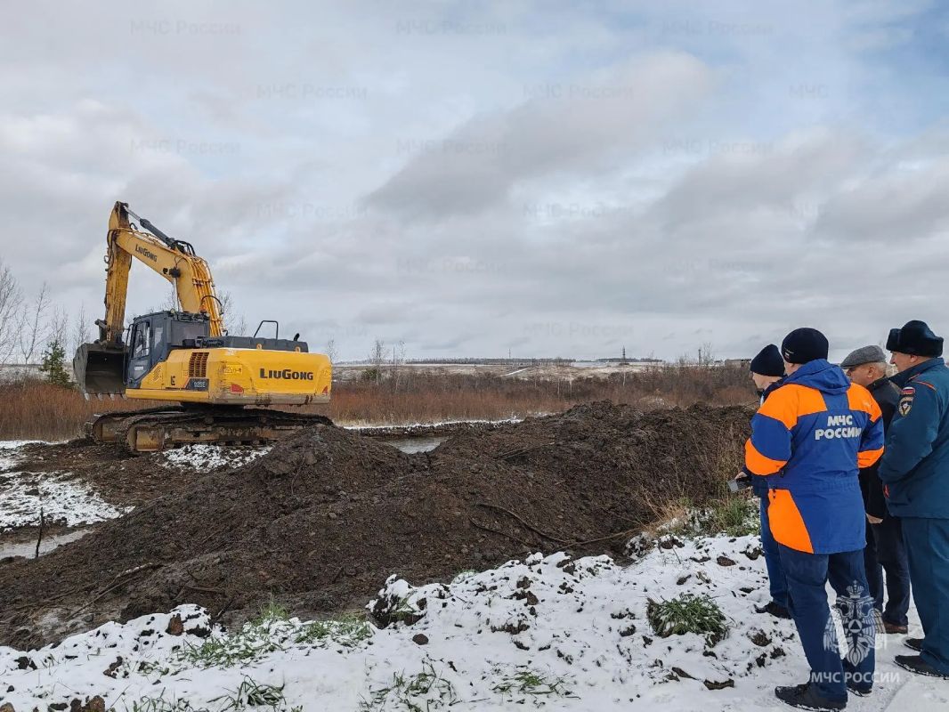 В Емельяновском округе обсудили защиту населенных пунктов, расположенных вблизи рек, от половодья В Емельяновском округе обсудили защиту населенных пунктов, расположенных вблизи рек, от половодья