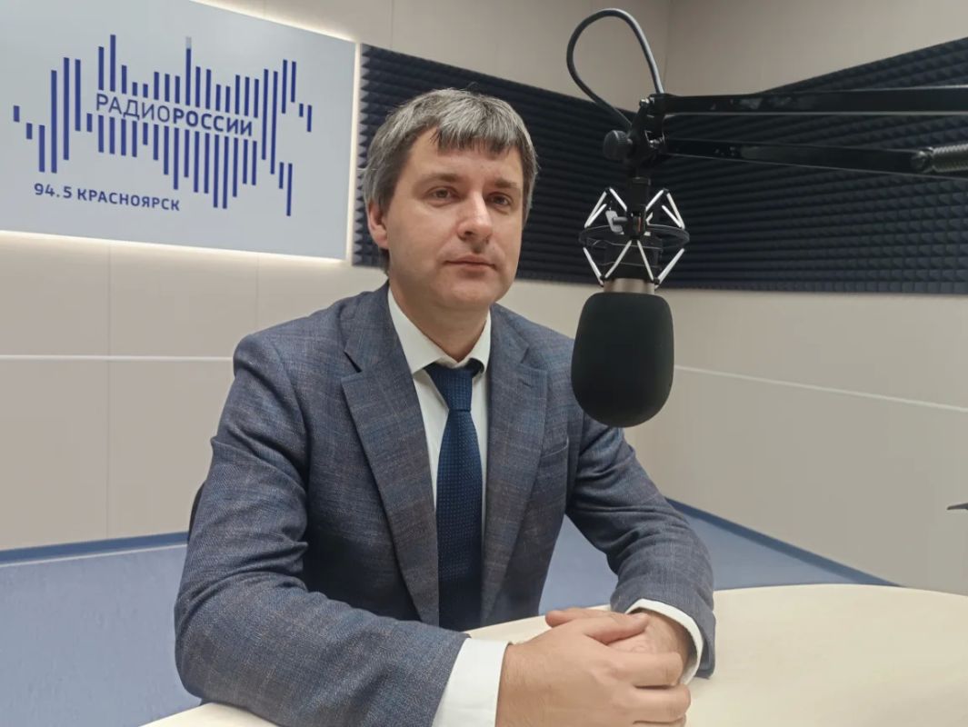 Министр цифрового развития Красноярского края Николай Распопин дал интервью в эфире «Радио России