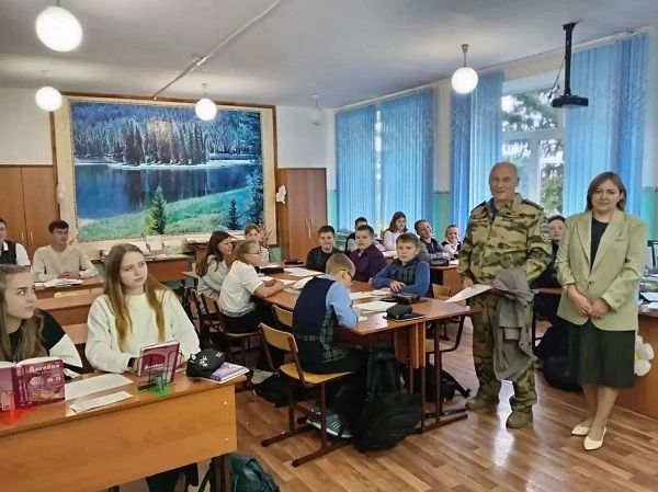 Лесники открыли двери: Итоги масштабной акции! С радостью сообщаем, что акция "Лесники открывают двери" успешно завершилась по всему краю! Это было невероятное событие, объединившее тысячи неравнодушных людей и... Лесники открыли двери: Итоги масштабной акции! С радостью сообщаем, что акция "Лесники открывают двери" успешно завершилась по всему краю! Это было невероятное событие, объединившее тысячи неравнодушных людей и...