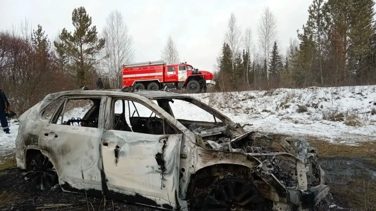 26 октября дежурный караул ПЧ-291 краевой пожарной охраны Иланско-Нижнеингашского округа выезжал на тушение легкового автомобиля в поселке Канифольный